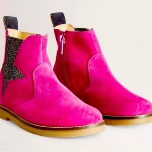 Mini Boden Sz 30 Dark Pink Suede Ankle Boots with Star Detail